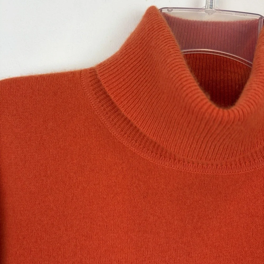 Lauren Ralph Lauren shoulder hem
